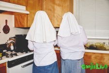 marijuana-nuns-07.jpg